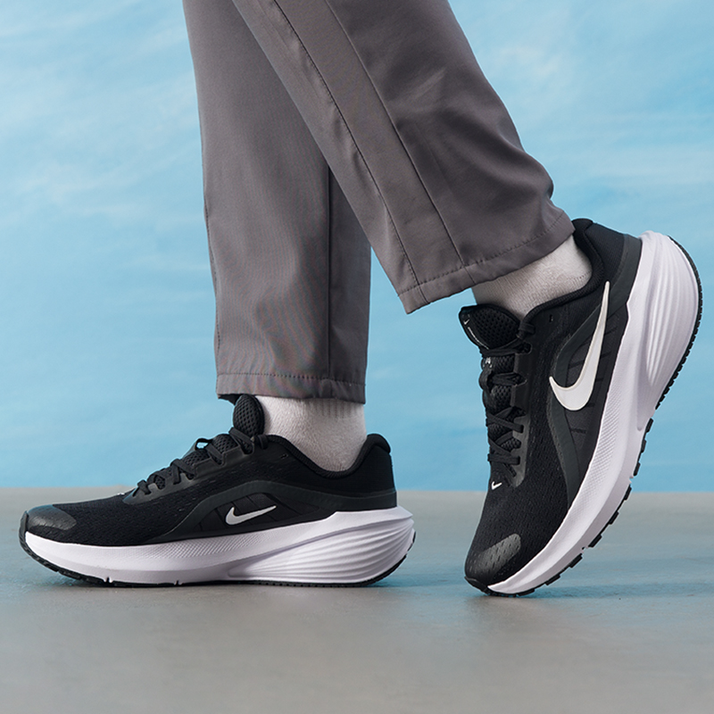 Sepatu Pria Nike Asli, Sepatu  - Lightweight Road Running Shoes ulasan dan harga