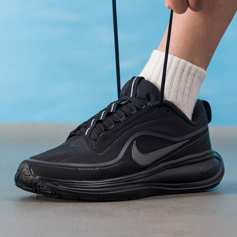 Sepatu Pria Nike Asli, Sepatu  - Lightweight Road Running Shoes ulasan dan harga